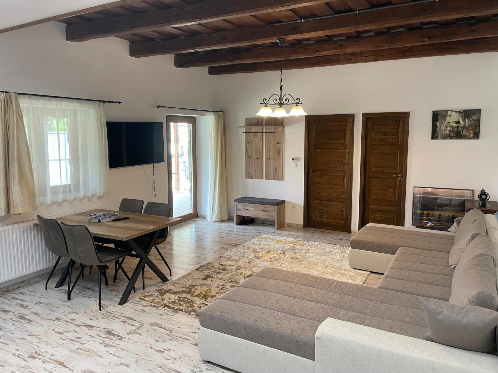 Szoegedi Villa Badacsonytomaj Εξωτερικό φωτογραφία
